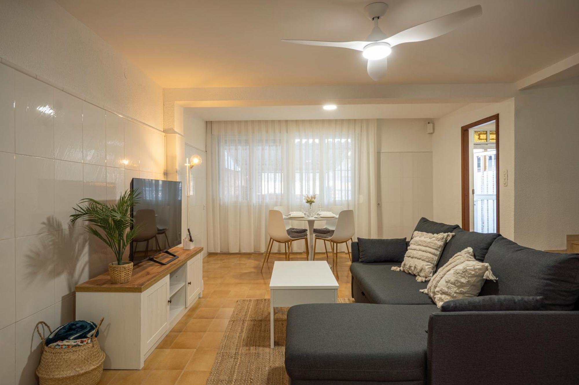 Вилла Casa Calera. Con Terraza Y Bbq Санта Пола Экстерьер фото